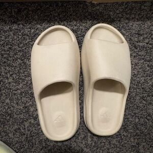 Adidas Bone Yeezy Slide
